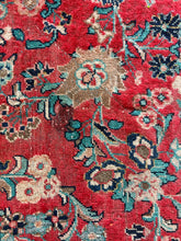 Load image into Gallery viewer, Zahra, vintage Persian Mahal, 9’10 x 13’7
