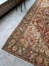 Load image into Gallery viewer, Banu, vintage Persian Heriz, 8’6 x 11’6