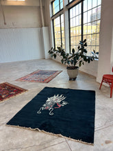 Load image into Gallery viewer, Jigme, Tibeton dragon rug, 5&#39; x 5&#39; 10&quot;
