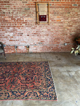 Load image into Gallery viewer, Garod, Antique Persian Lilian rug, 5 x 5'10