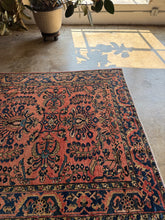 Load image into Gallery viewer, Garod, Antique Persian Lilian rug, 5 x 5'10