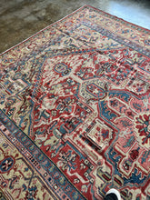 Load image into Gallery viewer, Goudarz, vintage Persian Heriz, 8 x 11’5