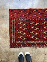 Load image into Gallery viewer, Zarin, Antique Yamut Chuval (bag face), circa late 1800s, 2’6 x 3’10