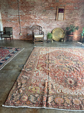 Load image into Gallery viewer, Banu, vintage Persian Heriz, 8’6 x 11’6