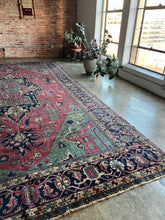 Load image into Gallery viewer, Lindsay Pracht's 10'3 x 18' Serapi
