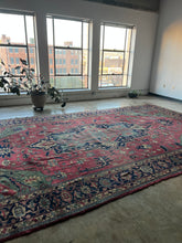 Load image into Gallery viewer, Lindsay Pracht's 10'3 x 18' Serapi