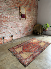 Load image into Gallery viewer, Bijan, Persian Serab early 20th C Scatter Rug 4'1 x 6'7