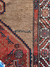 Load image into Gallery viewer, Bijan, Persian Serab early 20th C Scatter Rug 4'1 x 6'7