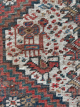 Load image into Gallery viewer, Syrus, vintage Qashqai tribal scatter rug 4 x 6’1