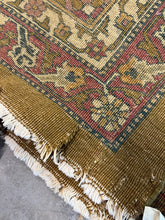 Load image into Gallery viewer, Diya, Antique Agra rug 10’9 x 15’2