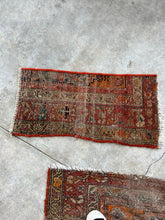 Load image into Gallery viewer, Matching tiny rug fragments