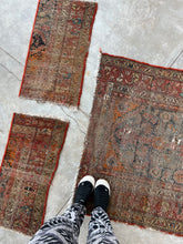 Load image into Gallery viewer, Matching tiny rug fragments