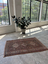 Load image into Gallery viewer, Syrus, vintage Qashqai tribal scatter rug 4 x 6’1