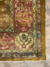 Load image into Gallery viewer, Diya, Antique Agra rug 10’9 x 15’2