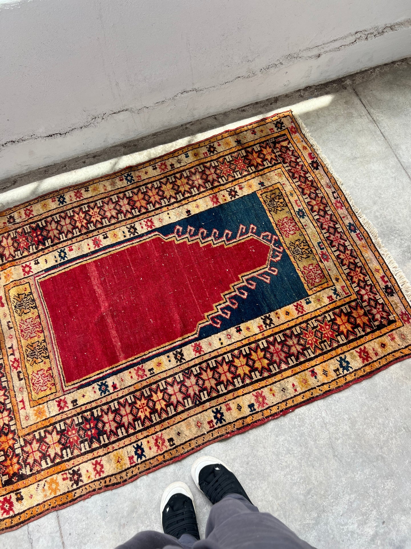Parisa, vintage Persian prayer rug, 3’6 x 5’