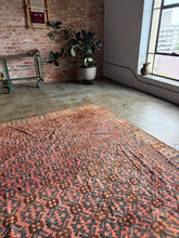 Load image into Gallery viewer, Gulbibi, vintage Baluch tribal rug, 7x10

