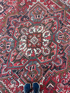 Giti, vintage Persian Heriz, 8’10 x 12’4