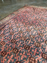 Load image into Gallery viewer, Gulbibi, vintage Baluch tribal rug, 7x10
