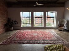 Load image into Gallery viewer, Zahra, vintage Persian Mahal, 9’10 x 13’7

