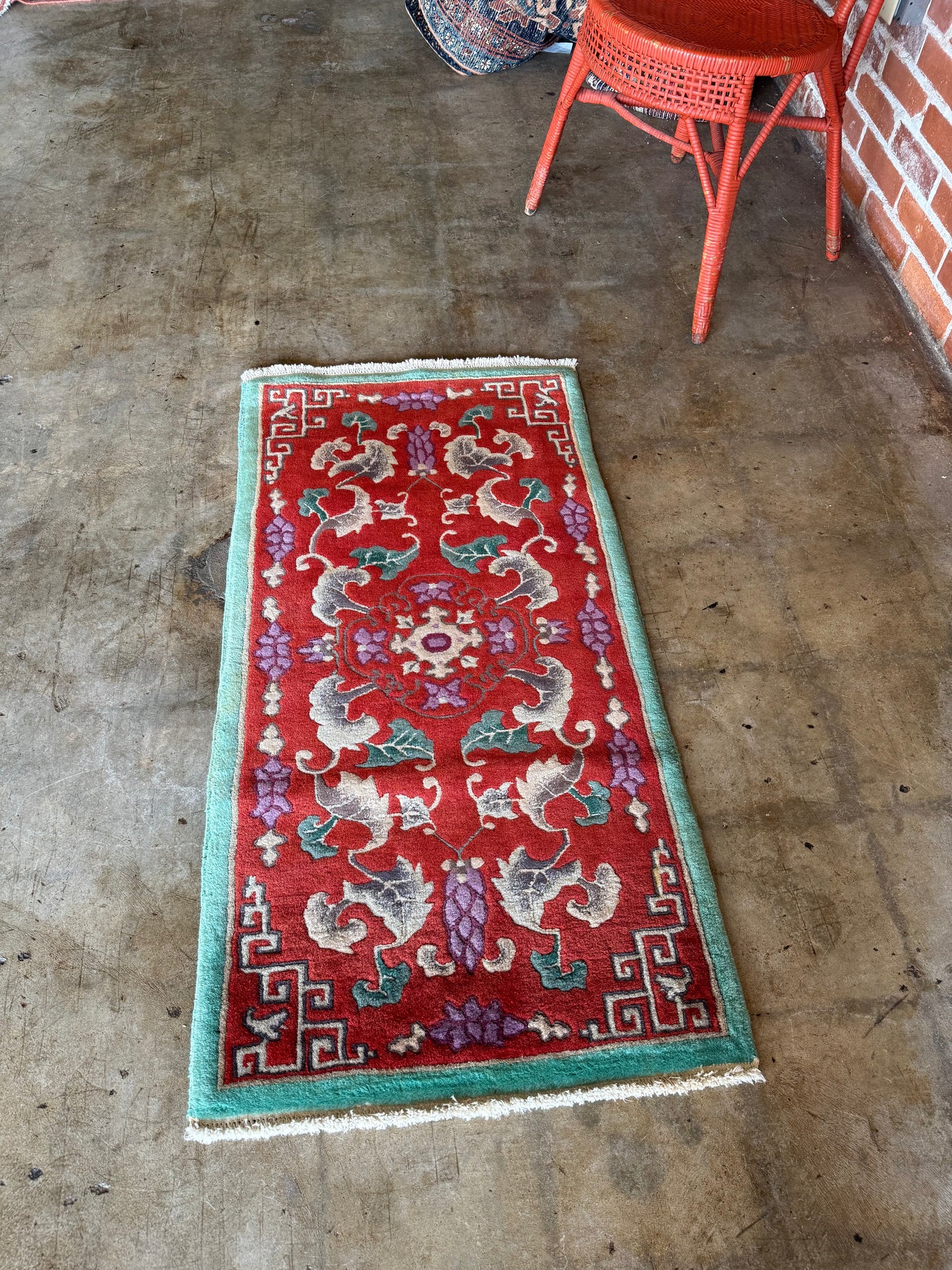 Li Hua, Chinese scatter rug, 2'1 x 3'11