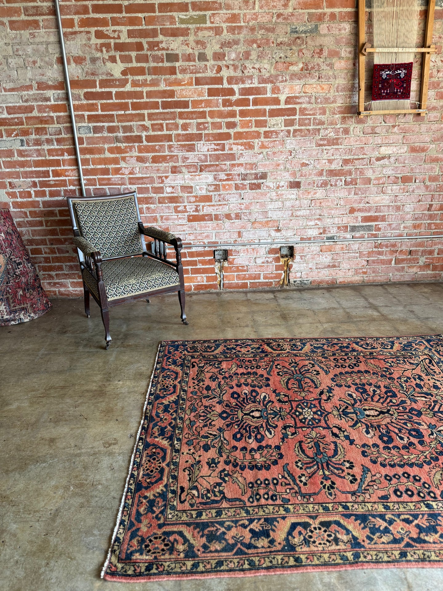 Garod, Antique Persian Lilian rug, 5 x 5'10