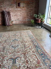 Load image into Gallery viewer, Cyra, Vintage Persian Heriz, all over pattern
