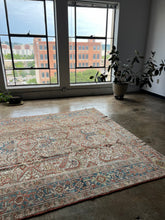 Load image into Gallery viewer, Cyra, Vintage Persian Heriz, all over pattern
