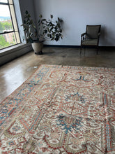 Load image into Gallery viewer, Cyra, Vintage Persian Heriz, all over pattern
