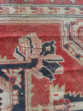 Load image into Gallery viewer, Raha, Antique Persian Serapi/Heriz Rug, 8&#39;6 x 14&#39;3
