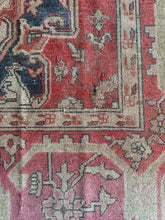 Load image into Gallery viewer, Raha, Antique Persian Serapi/Heriz Rug, 8&#39;6 x 14&#39;3
