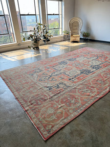 Raha, Antique Persian Serapi/Heriz Rug, 8'6 x 14'3