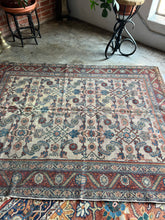 Load image into Gallery viewer, Darya, vintage Persian Malayer scatter rug, 5x 6’6
