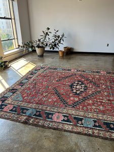 Baha, antique Persian Heriz/Serapi, 8’9 x 11’3