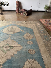 Load image into Gallery viewer, Emir, Antique Turkish Oushak, 9&#39;6 x 12&#39;10
