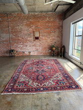 Load image into Gallery viewer, Delaram, vintage Persian Heriz, 8 x 11&#39;9
