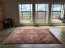 Load image into Gallery viewer, Diba, vintage Persian Heriz, 6&#39;10 x 9&#39;5
