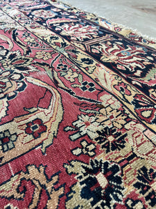 Ankin, Antique Persian Lilian, 1920s 8’10 x 12’