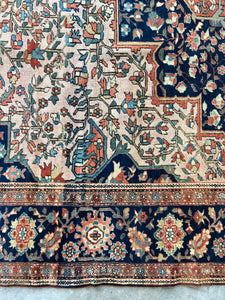 Suri, an antique Persian Farahan Sarouk, 7’2 x 10’3