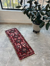 Load image into Gallery viewer, Jalal, Persian scatter rug, circa 1940s, 1’9x 5’2
