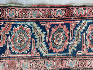 Nargol, Antique Persian Heriz, early 20th C, 8’10 x 11’7