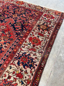 Barid, vintage Persian Malayer scatter rug, 4’1 x 5’9