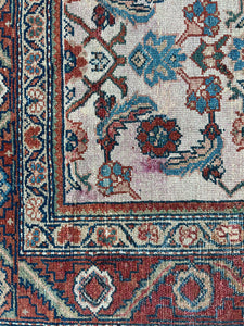 Darya, vintage Persian scatter rug, 5x 6’6