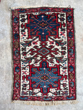Load image into Gallery viewer, Persian scatter rug, 1’8 x 2’7
